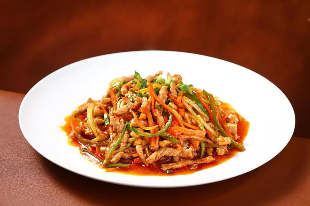 L21. Pork in Garlic Sauce[spicy]