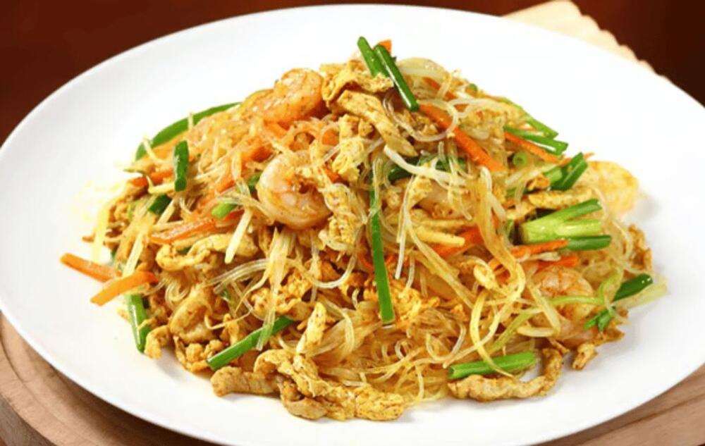 #35. Singapore Style Rice Noodles w/Curry Flavor [spicy]