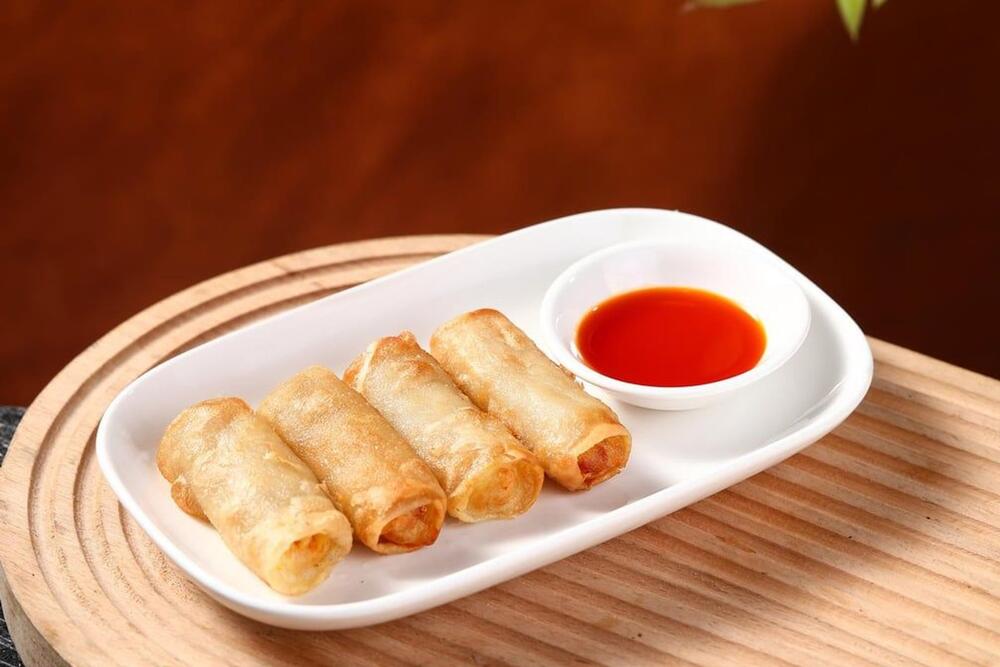 #2. Fried Spring Roll (4 pcs)