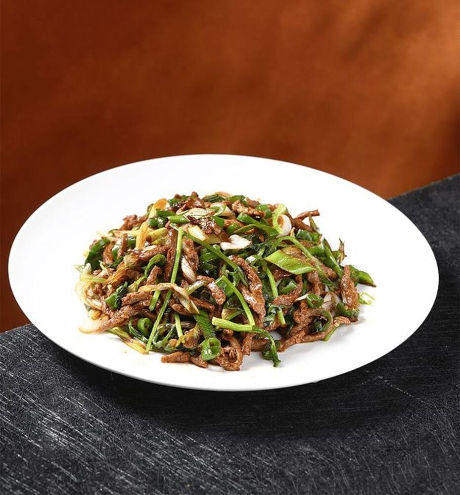 #63. Beef with Thai Pepper & Cilantro [spicy]